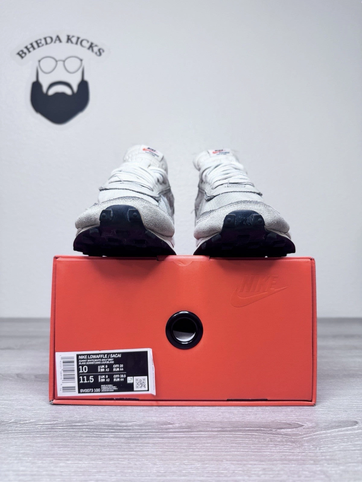 Size 10 - Nike LDWaffle Sacai Summit BV0073-100 Mesh Suede White Wolf Grey Asics Shoes Design