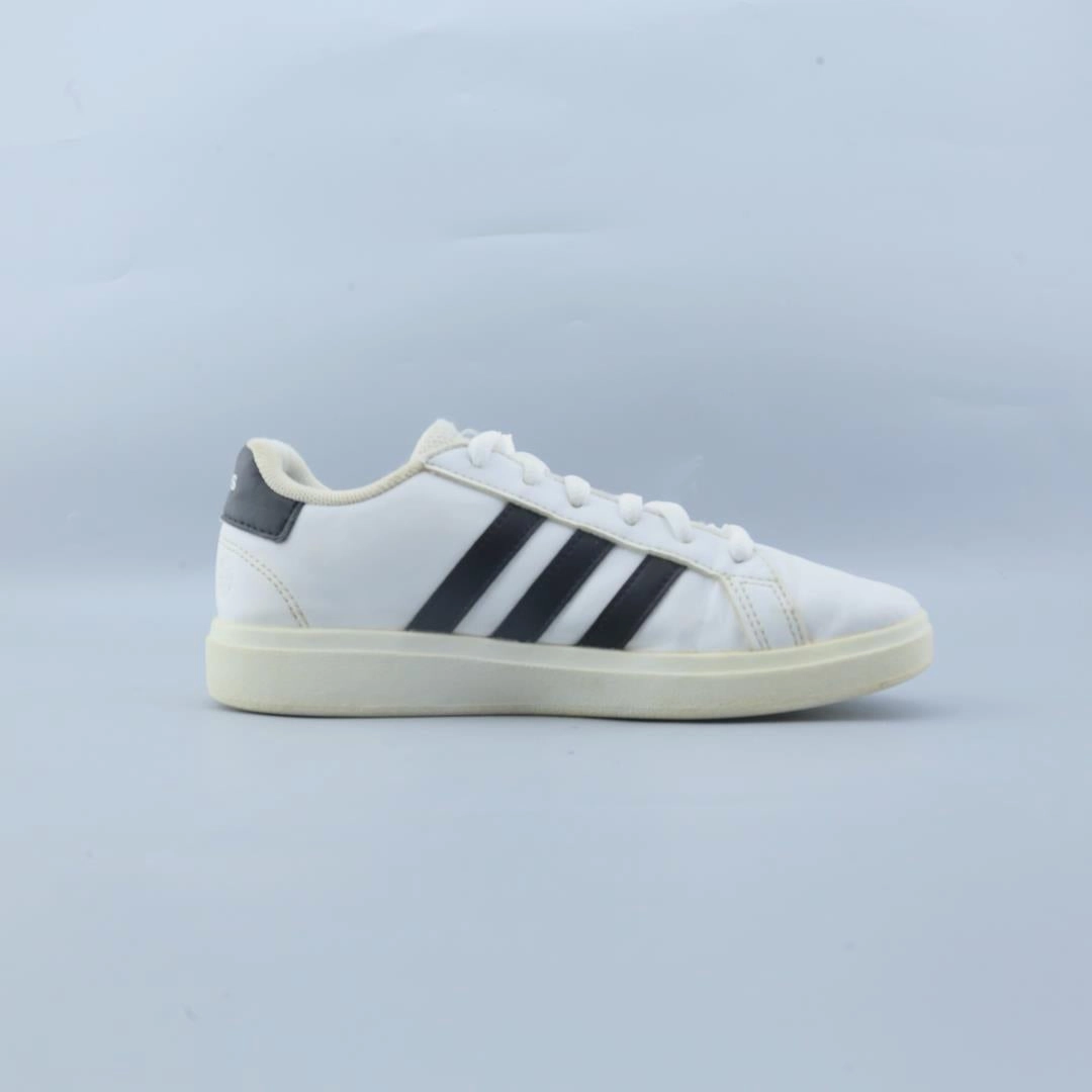 ADIDAS GRAND COURT 2.0 Clean Adidas Shoes