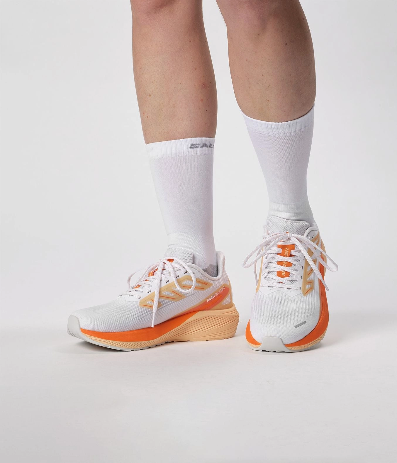 Endorphin Pro 4 Running Shoes AERO BLAZE 2