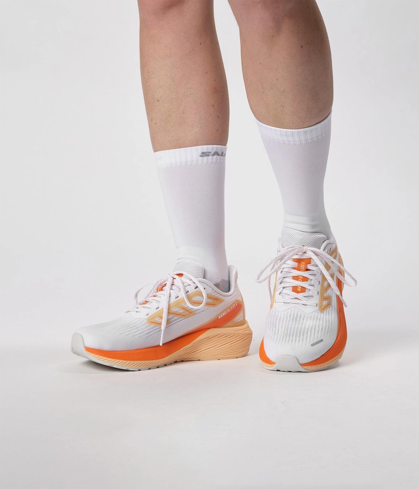 AERO BLAZE 2 Running Shoe Ornament