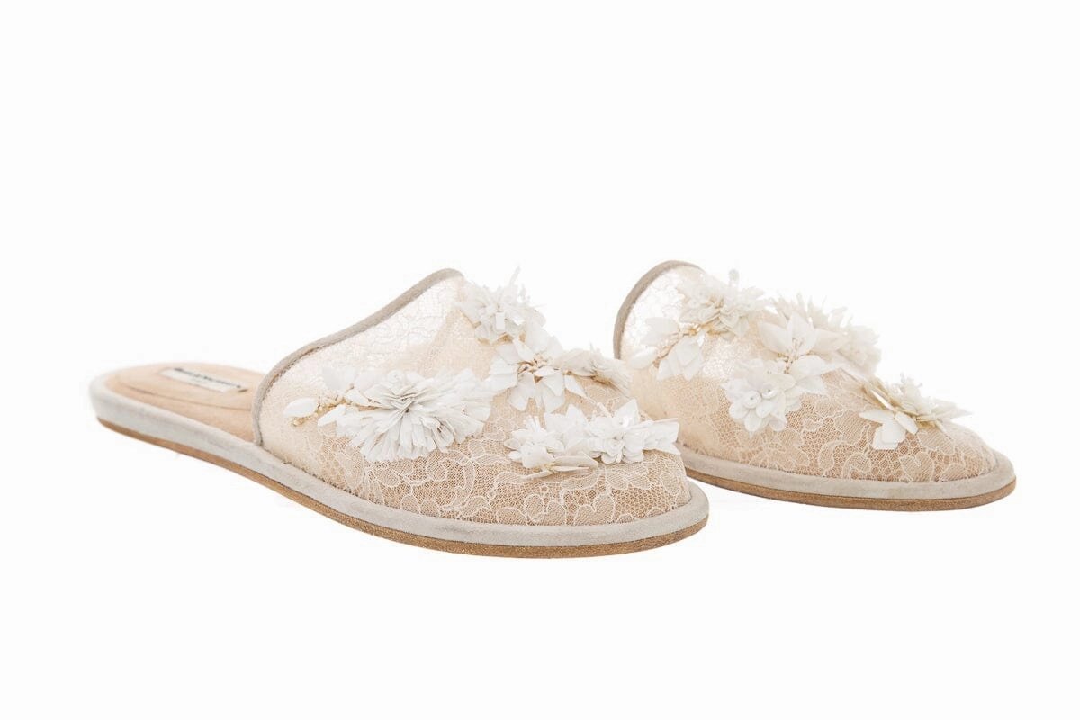 Salad Fingers Slippers Balenciaga Sheer Floral Lace White Slipper SZ 37
