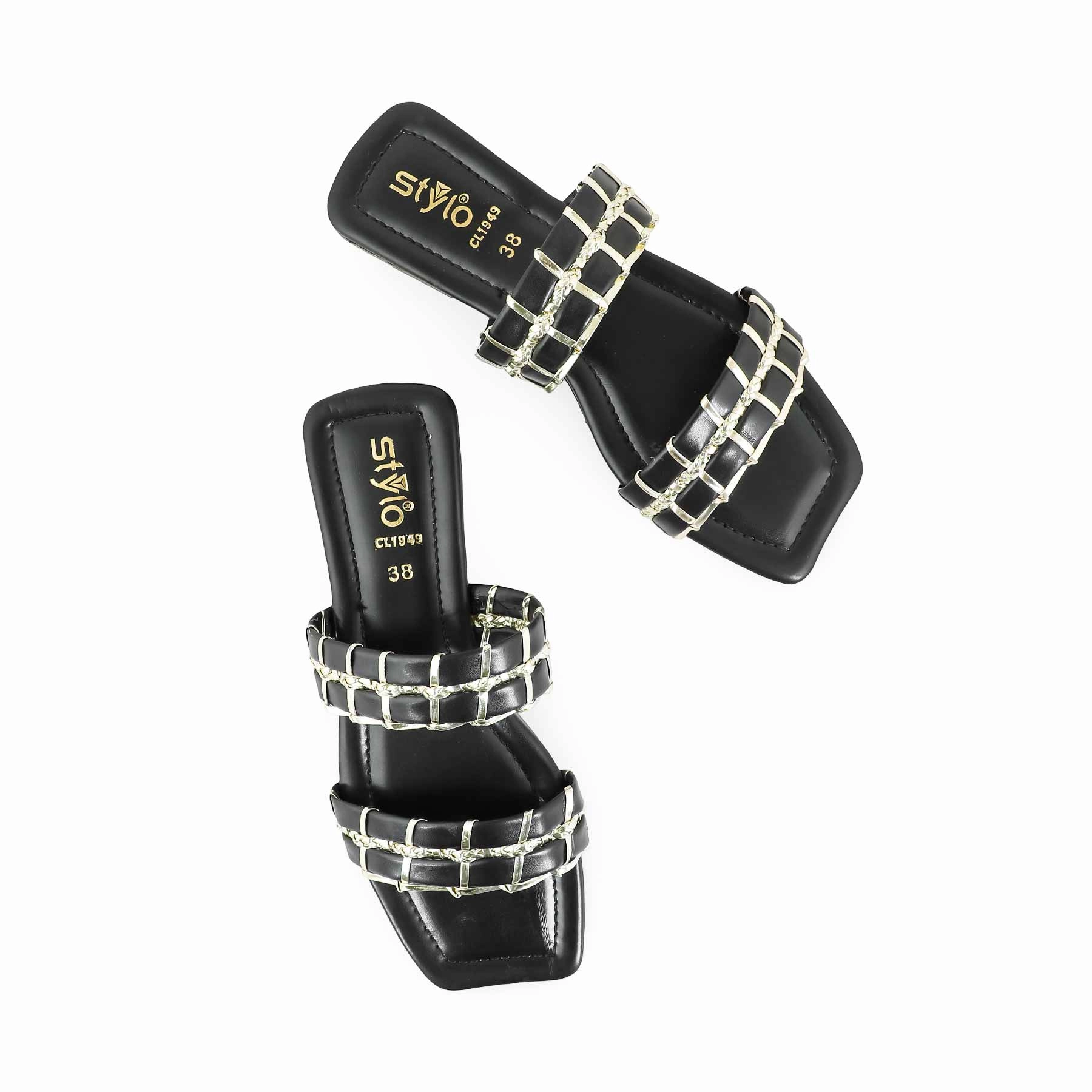 Nmd R2 Casual Shoes Black Casual Slipper CL1949