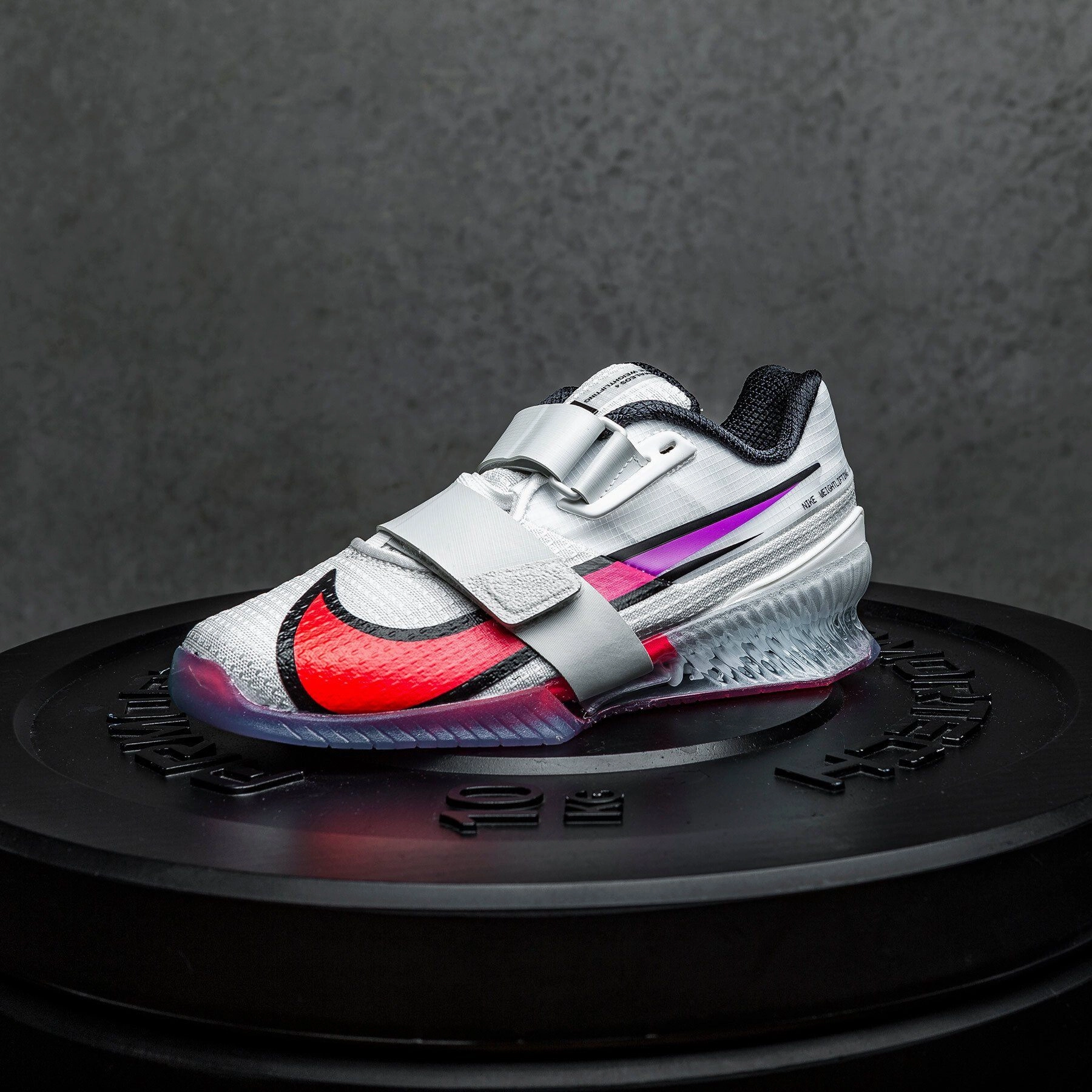 NIKE - ROMALEOS 4 SE Women's Training Shoe - PALE IVORY/HYPER VIOLET-FLASH CRIMSON Asic Tiger Wrestling Shoes