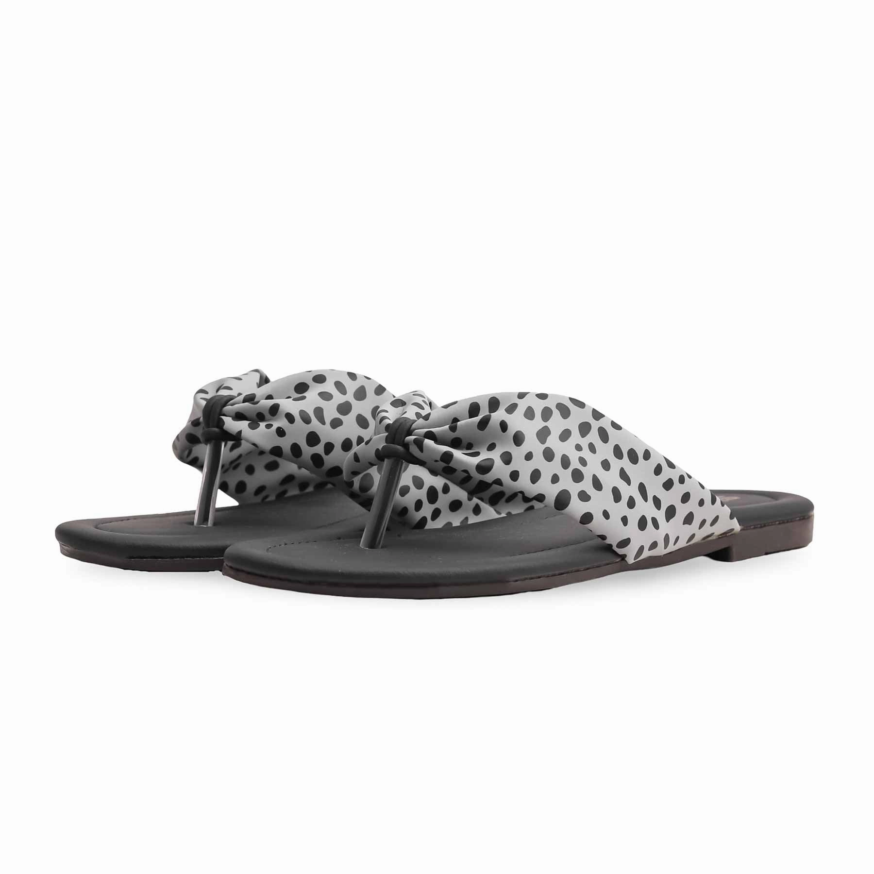 Breathable Casual Dress Shoes Grey Casual Chappal CL1900