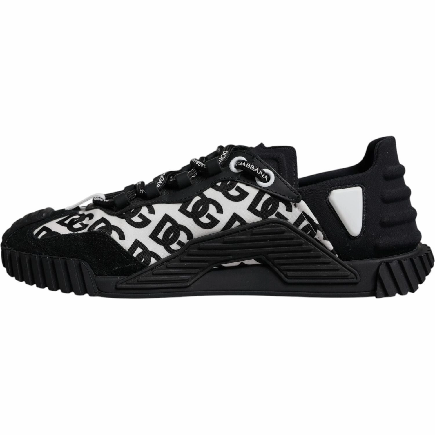 Villa Sneakers Dolce & Gabbana Black Logo Lace Up Low Top NS1 Sneakers Shoes
