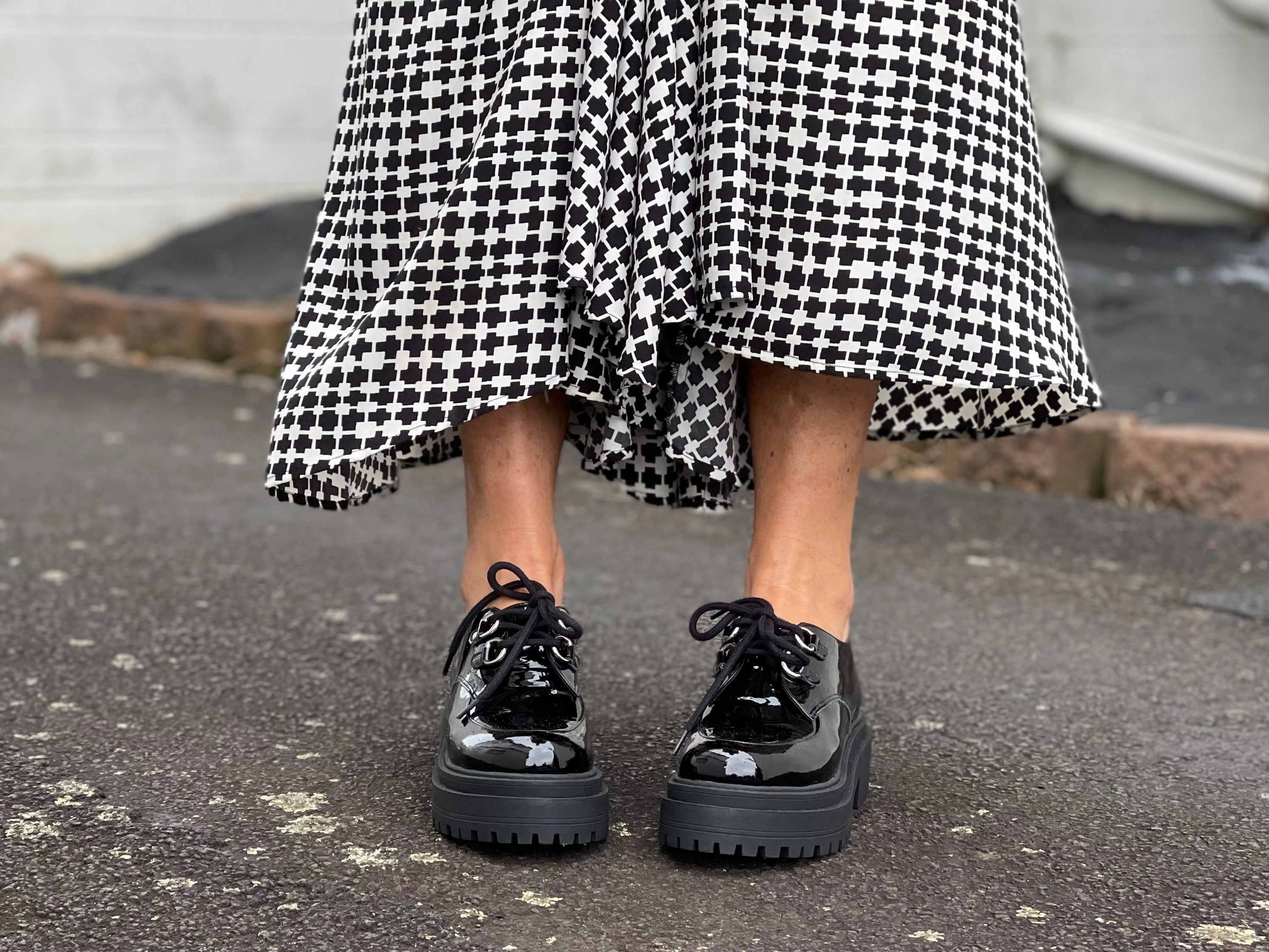 Carrano Charm available in 2 colours Jon Josef Loafers