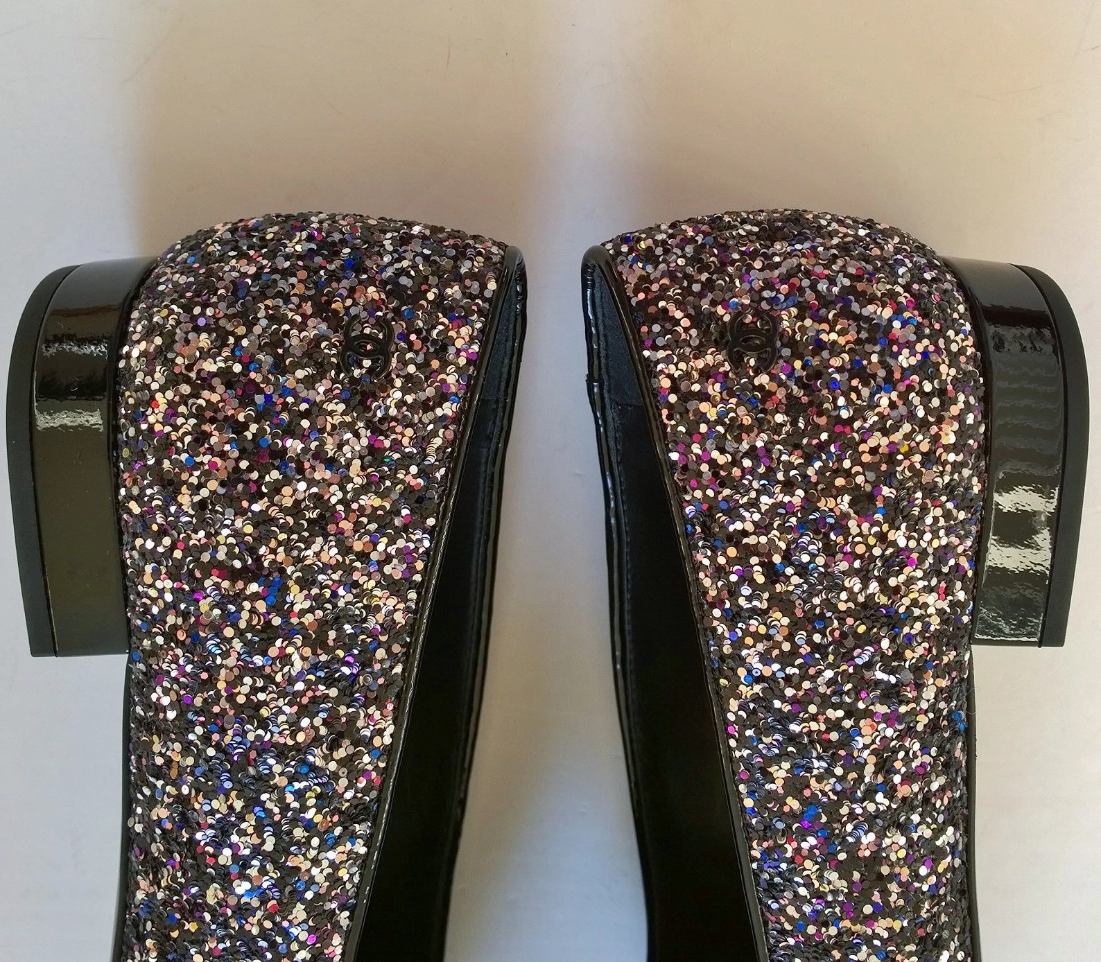 Adrian Stitch Leather Tassel Loafers Chanel Glitter Loafers CC Flat Shoes Black Patent Cap Toe New