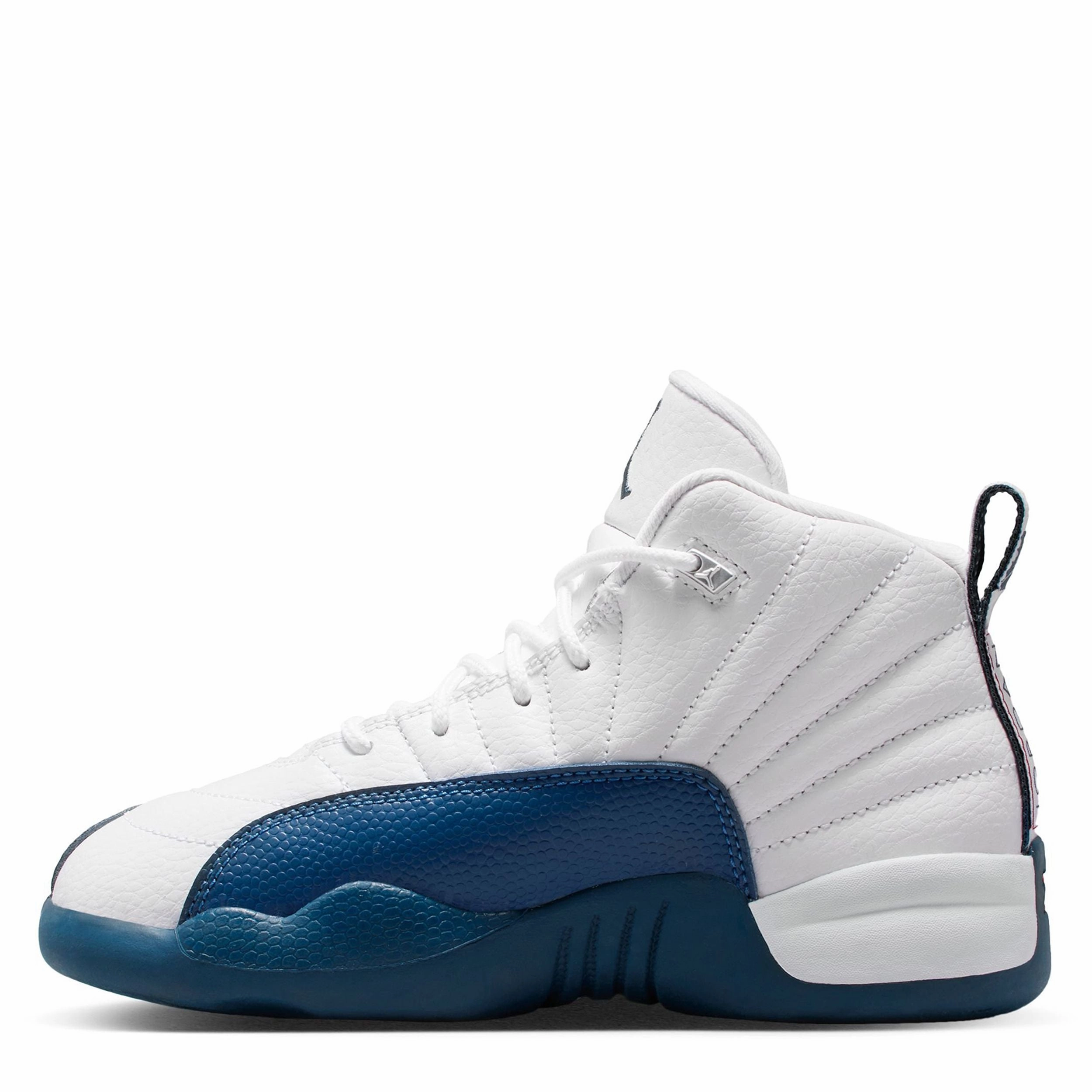 Winter Walking Sneakers Jordan 12 Retro (Little Kid)