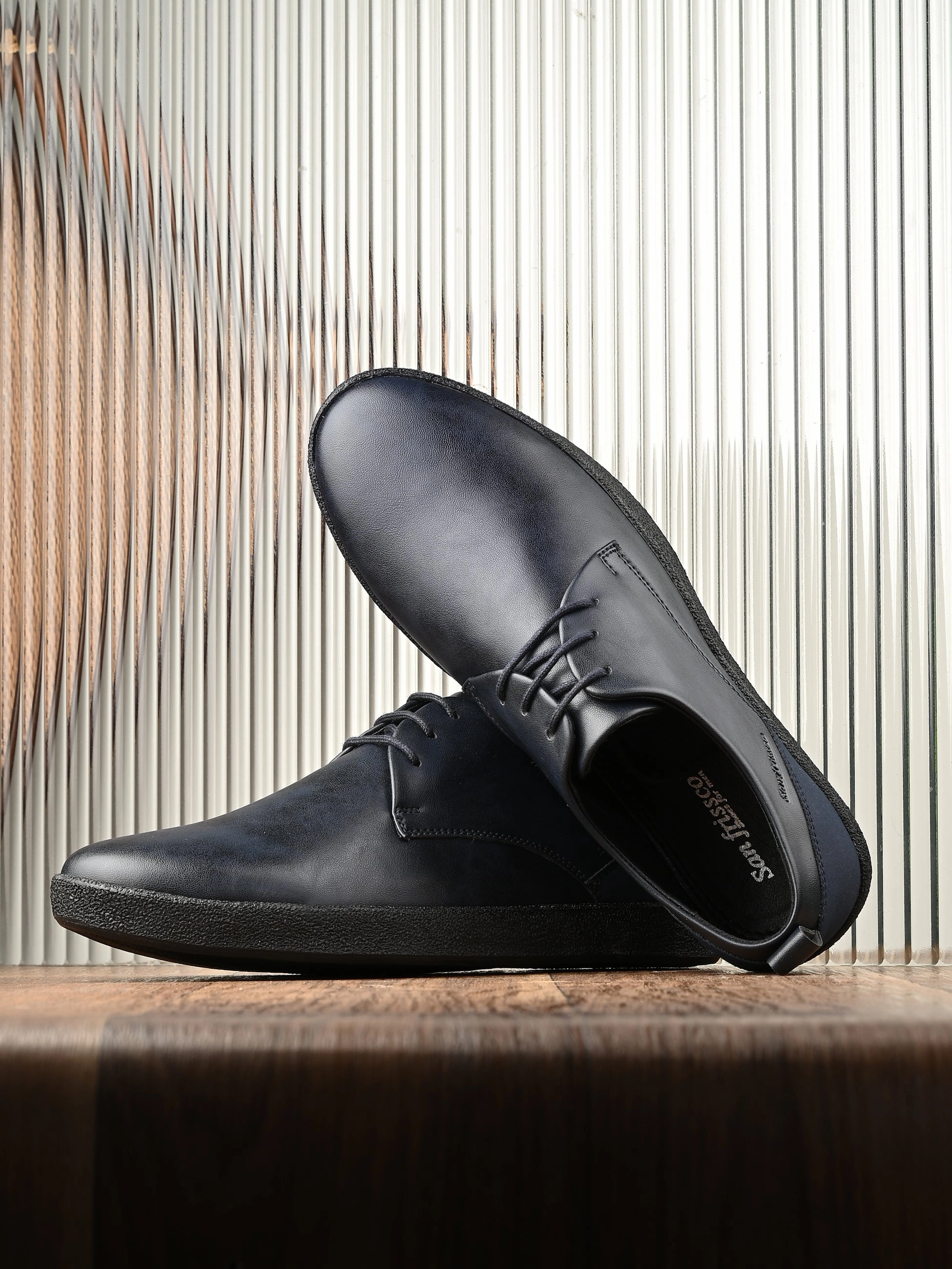 Clifton Blue Casual Shoes Izod Casual Lace Up Shoe