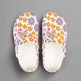 Colorful Kids' EVA Foam Clogs with Butterflies and Flowers Casual Summer Shoes With Shorts