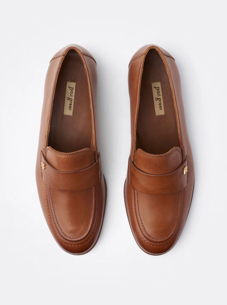 Dominica tan Moccasins Loafers