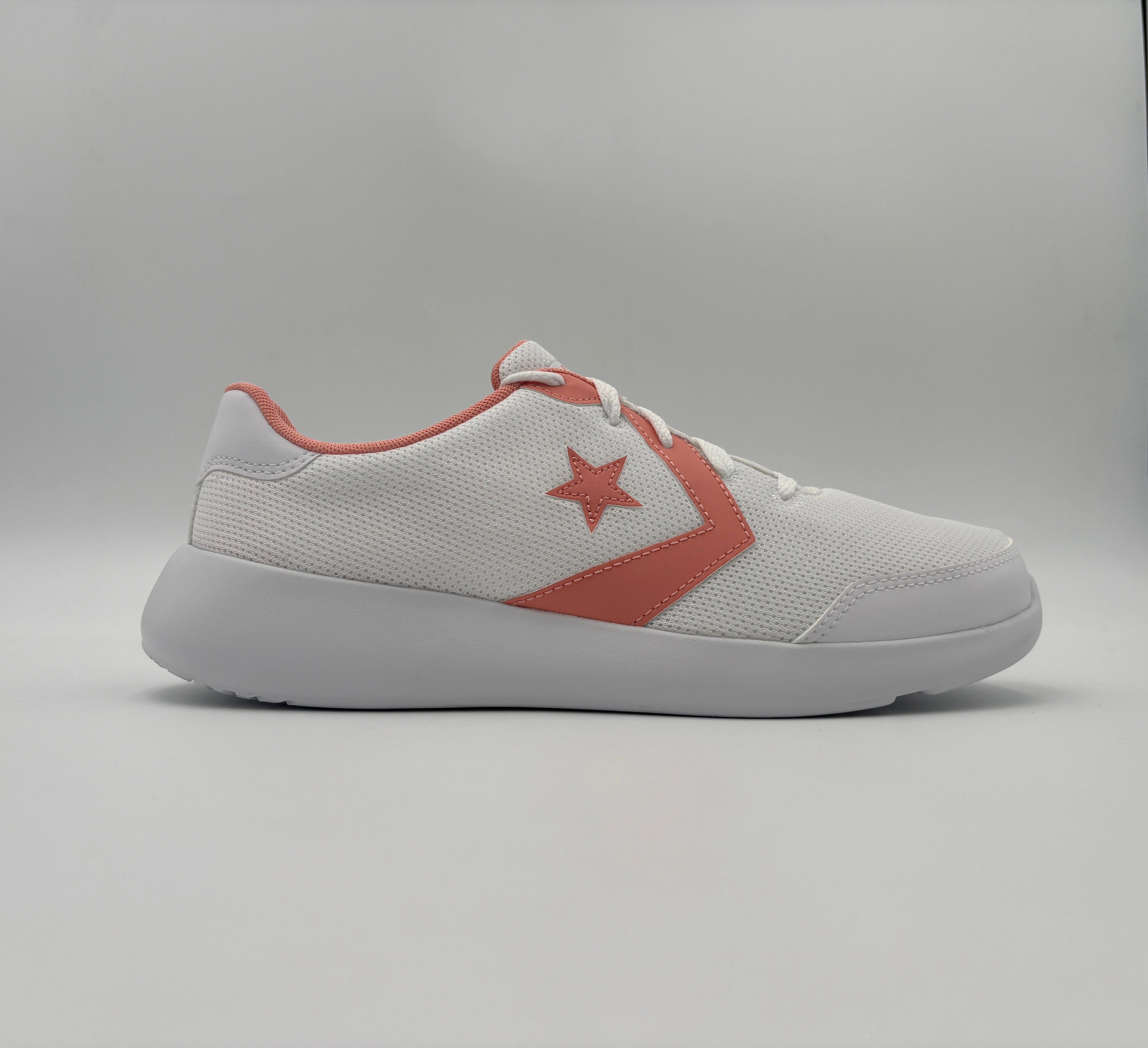 Converse Women's All-Star Run White/Pink Running Shoes Surge 4 Running Shoes