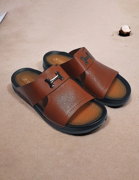 Modern Slippers Brown Casual Slipper
