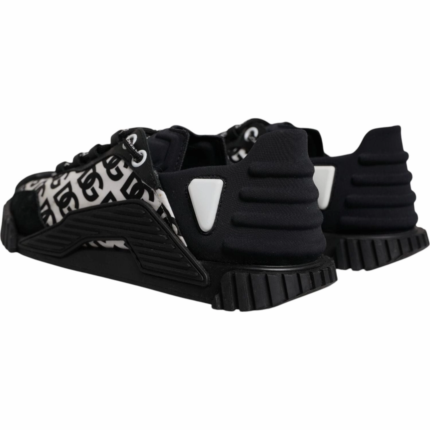Relay Sneakers Dolce & Gabbana Black Logo Lace Up Low Top NS1 Sneakers Shoes