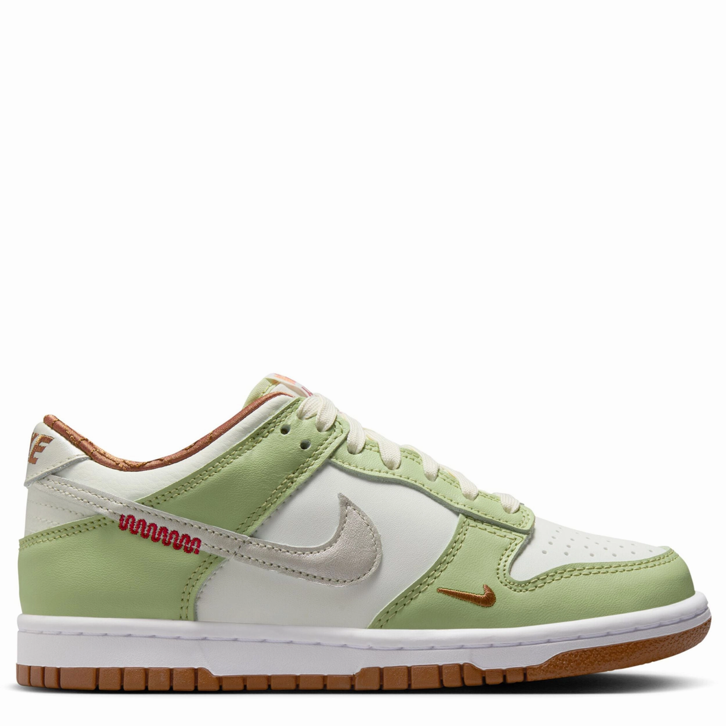 Dunk Low (Big Kid) Sneakers River Phoenix