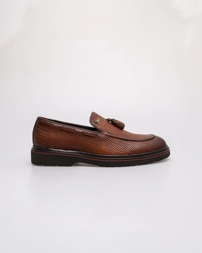 Suede Bit Loafers Tomaz DM014 The Joker's Dapper Tassel Loafers