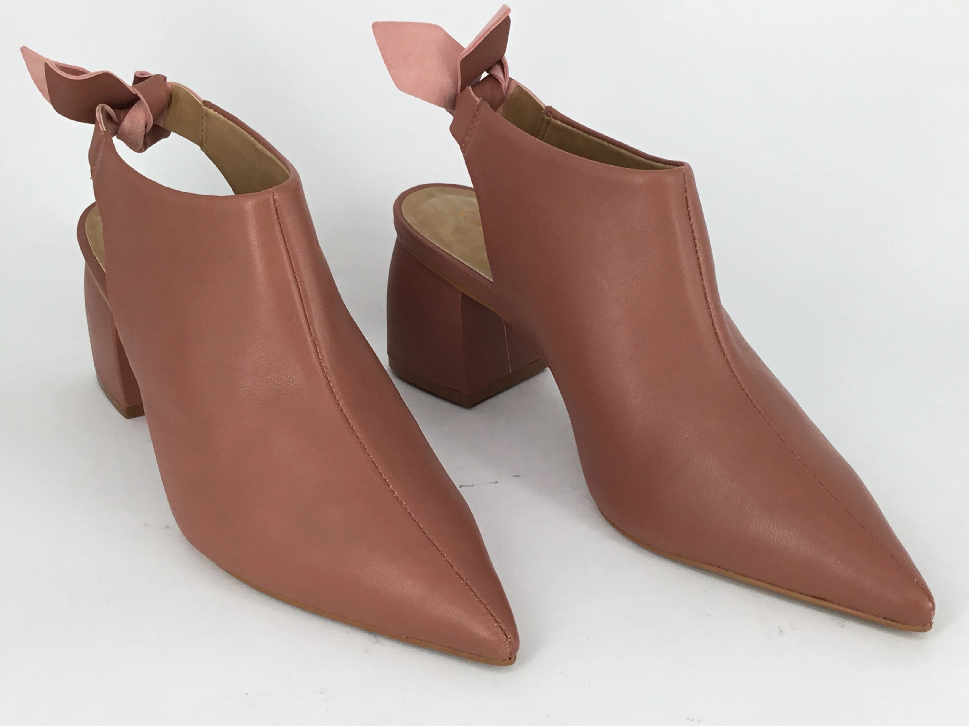 Shoes Ladies Sandals Carrano Biddy available in 4 colours