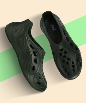 Tights And Sandals Paragon K10919G Men Casual Clogs | Stylish, Durable | Casual & Comfortable | For Everyday Use