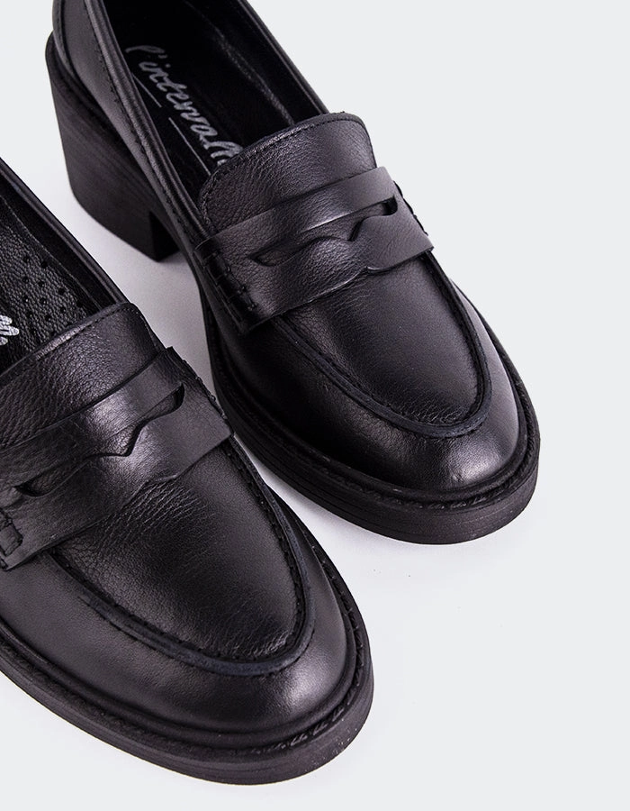 Edessa Black Leather Ladies Soft Leather Loafers