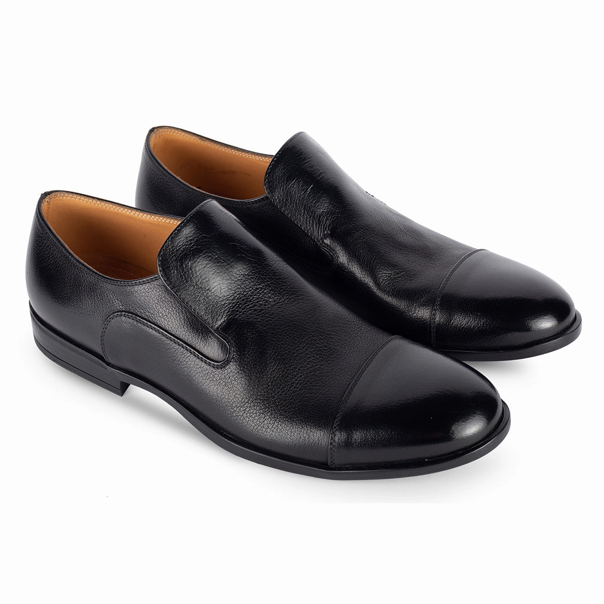 ESSENTIAL KRIS 94328<br> Black slip-on shoes Loafers Spikes