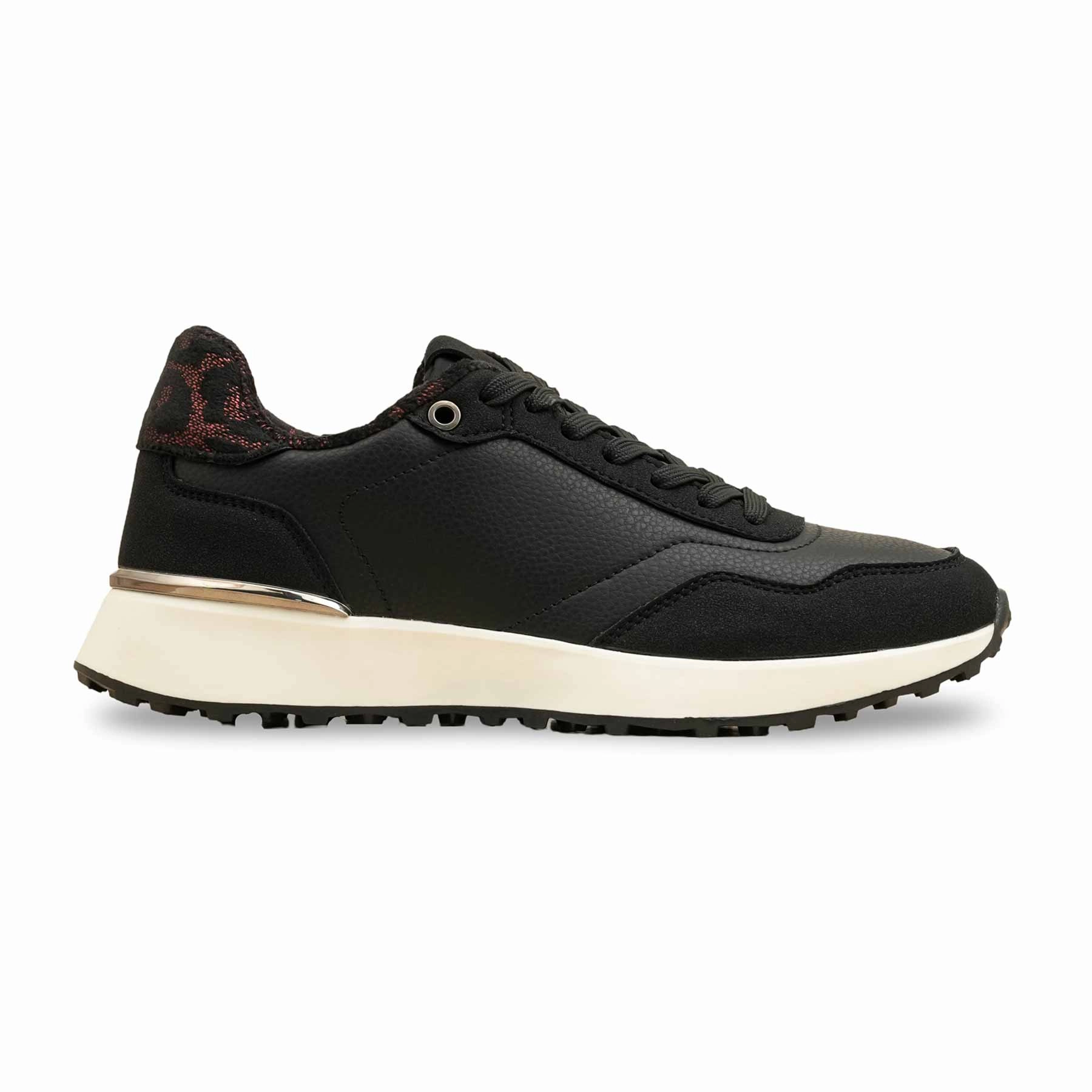 Black Casual Sneaker For Women AT7450 New Balance Casual Shoes