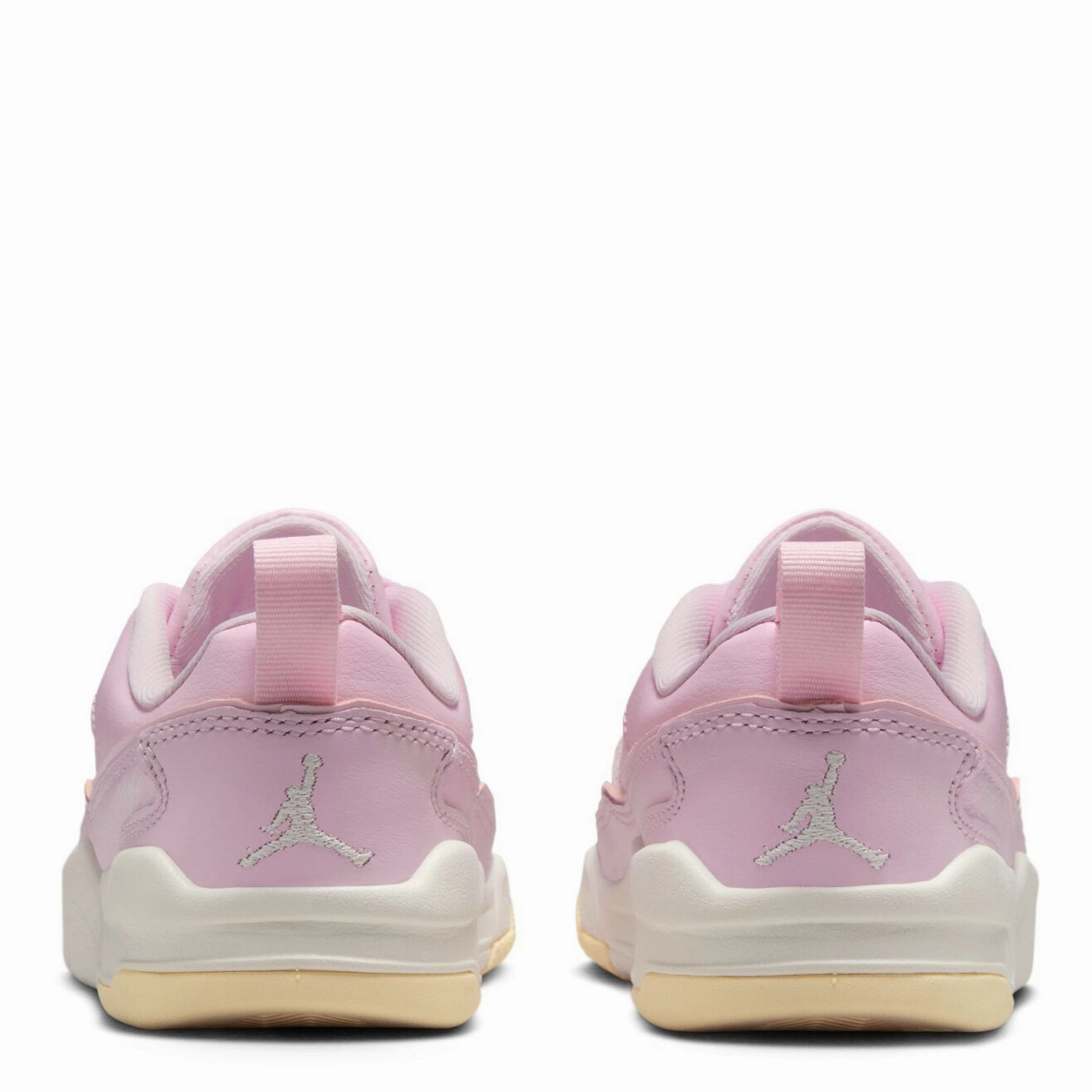 Flight Court (Little Kid) Palermo Moda Sneakers