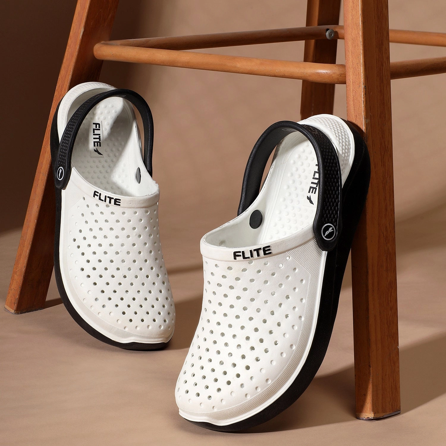 Barefoot Shoes Slippers FLITE Clogs for men FL 2002