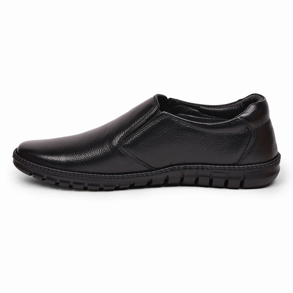 Casual Tomboy Shoes Fortune (Black) Casual Formal Slip on Shoes For Men BRL-11 By Liberty