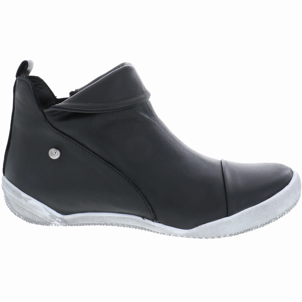 Heart Flat Shoes ANEHSA VALENTINA