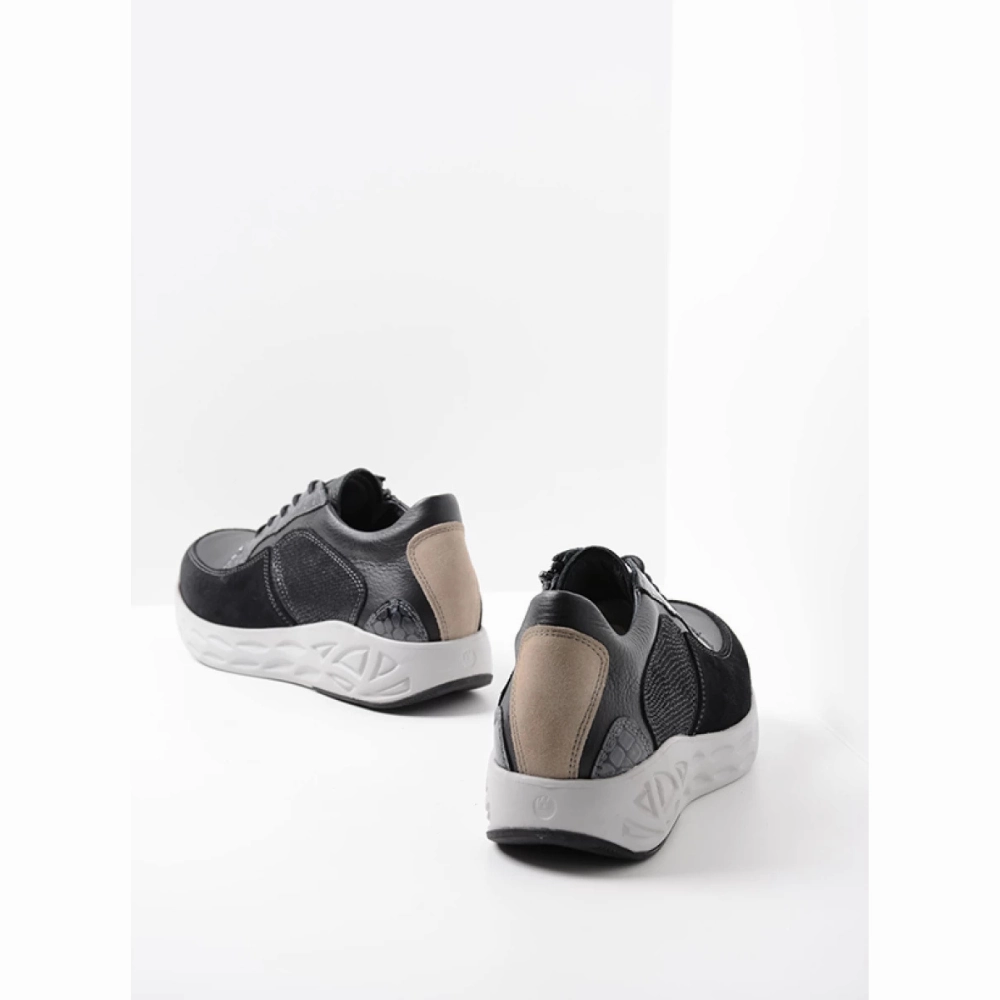 Casual High Heel Shoes Wolky Bounce Black Combi Leather Sneaker (Women's)