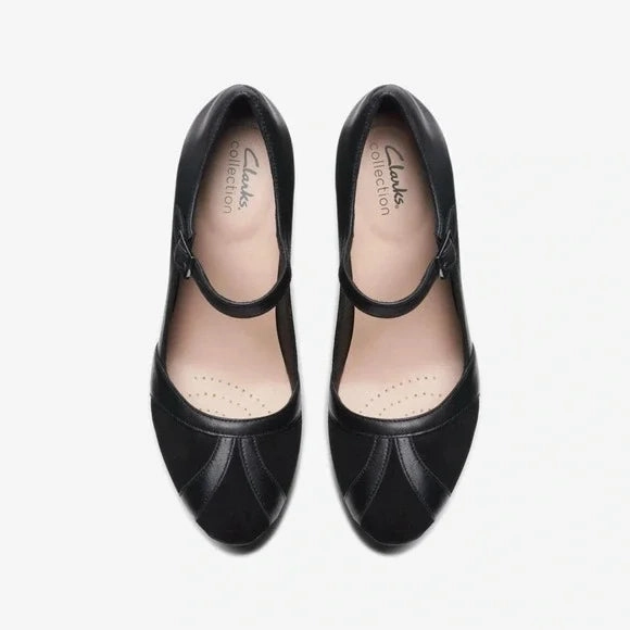 Casual Shoes With Dress Pants Clarks Ambyr Light Women's Heels Color Black Combi