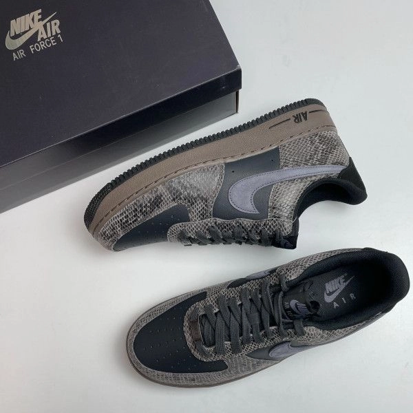 Asics International Lyte Wrestling Shoes Nike Air Force 1 Snake Print  Laudace au bout des pied