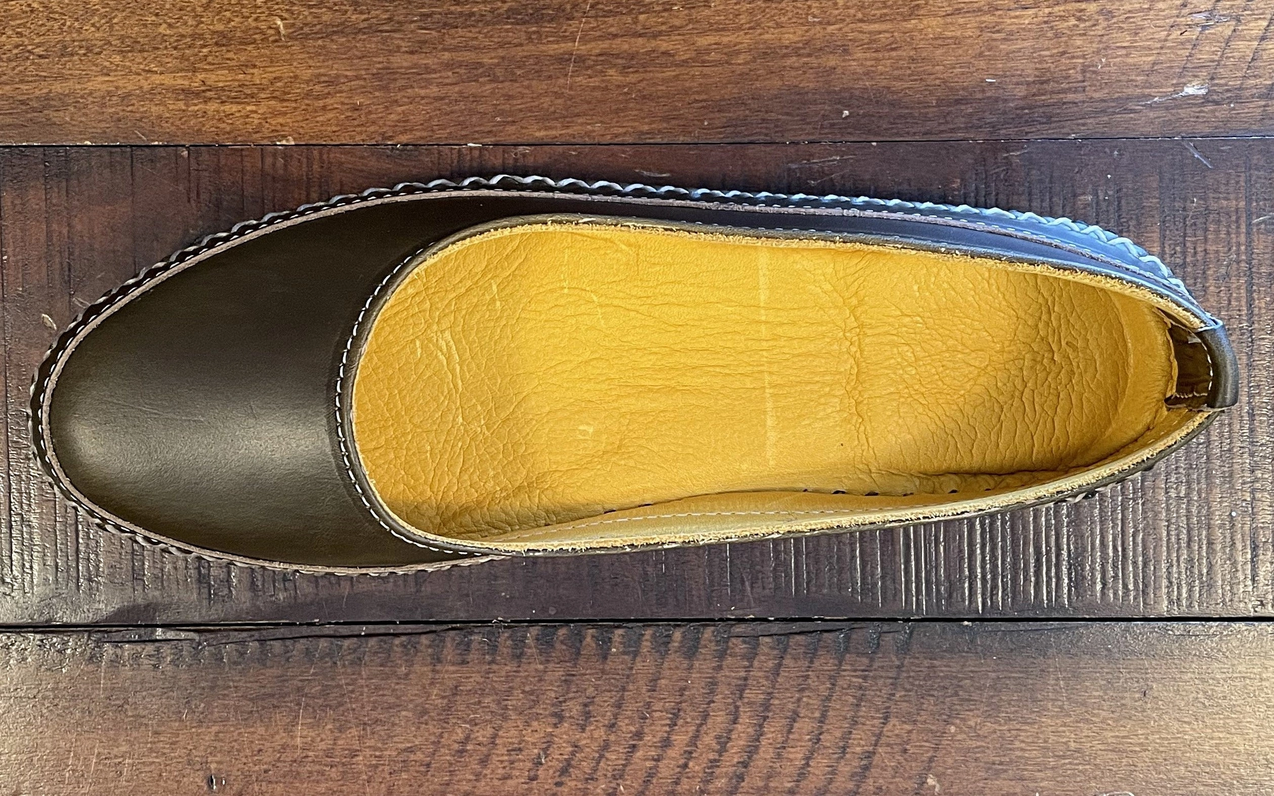 Foot Pain From Wearing Flat Shoes Womens Relax Skipper: Olive LE