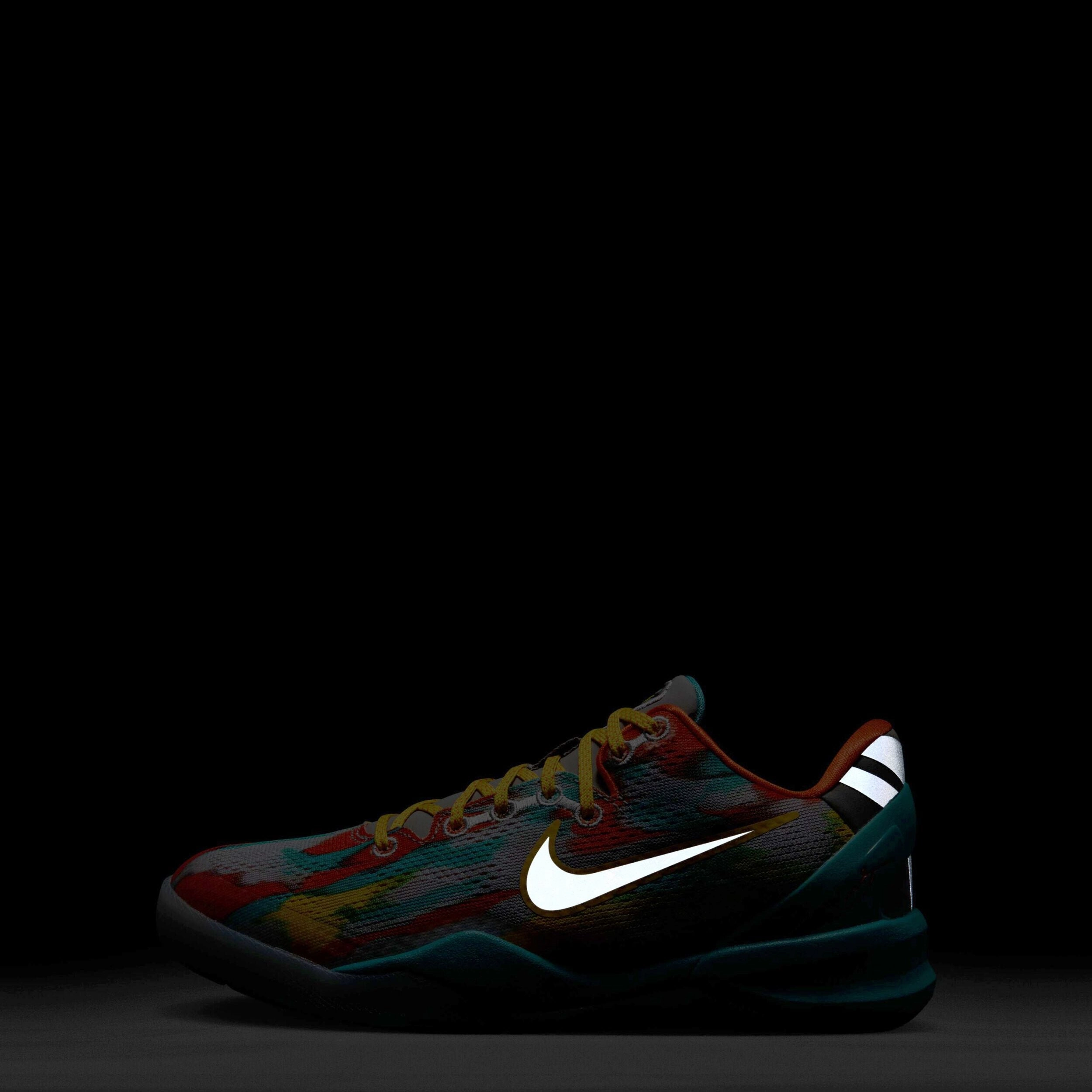 Kobe 8 (Big Kid) Sneakers Reviews