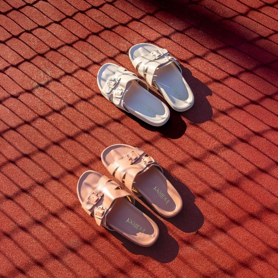 Canvas Flip Flops Light Cream buckled Flats