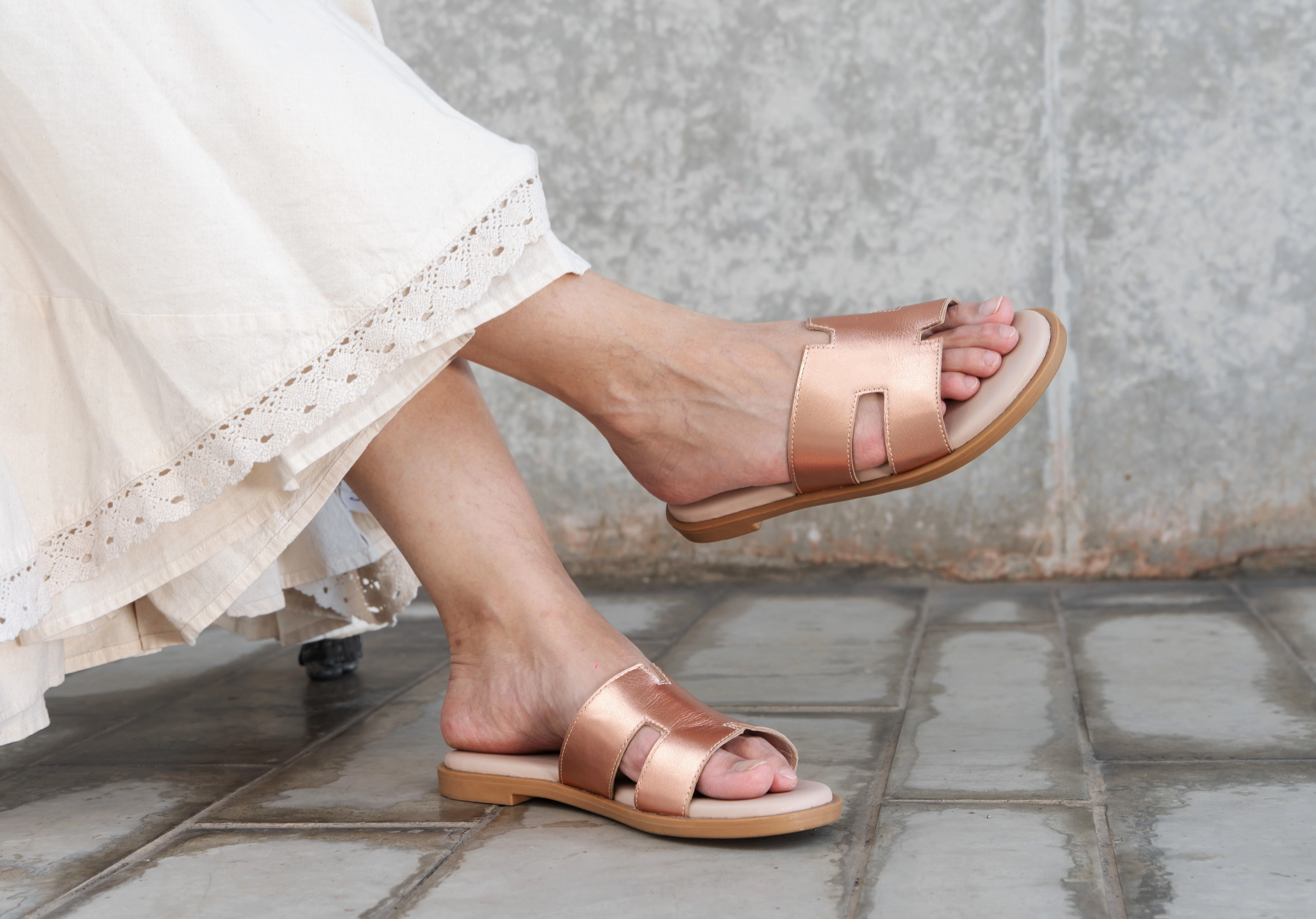 CRAFTSMAN WOMENS SANDALS Altra Sandals