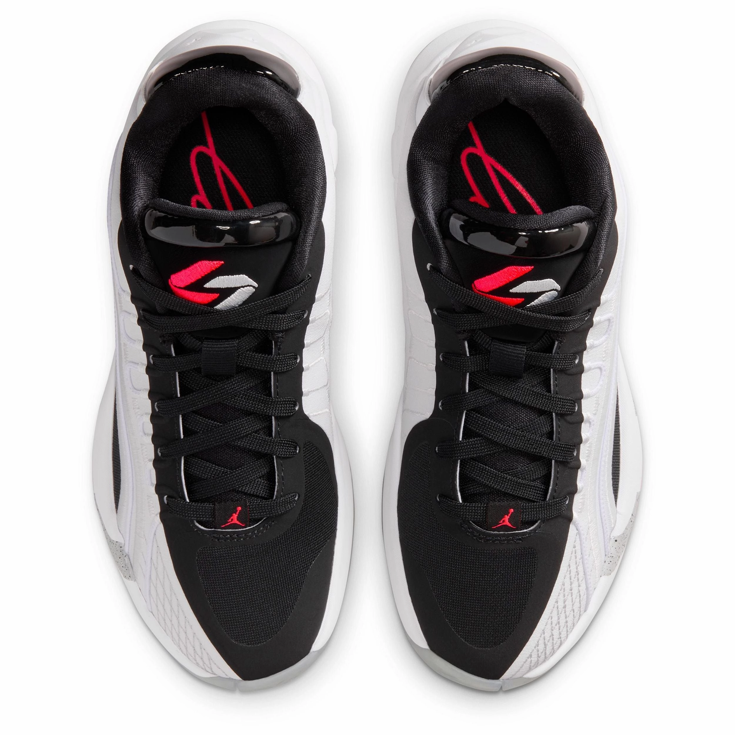 Sneakers Keychain Luka 4 (Big Kid)