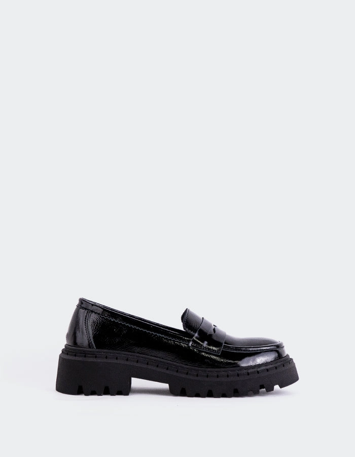 Cognac Loafers Lydia Black Patent