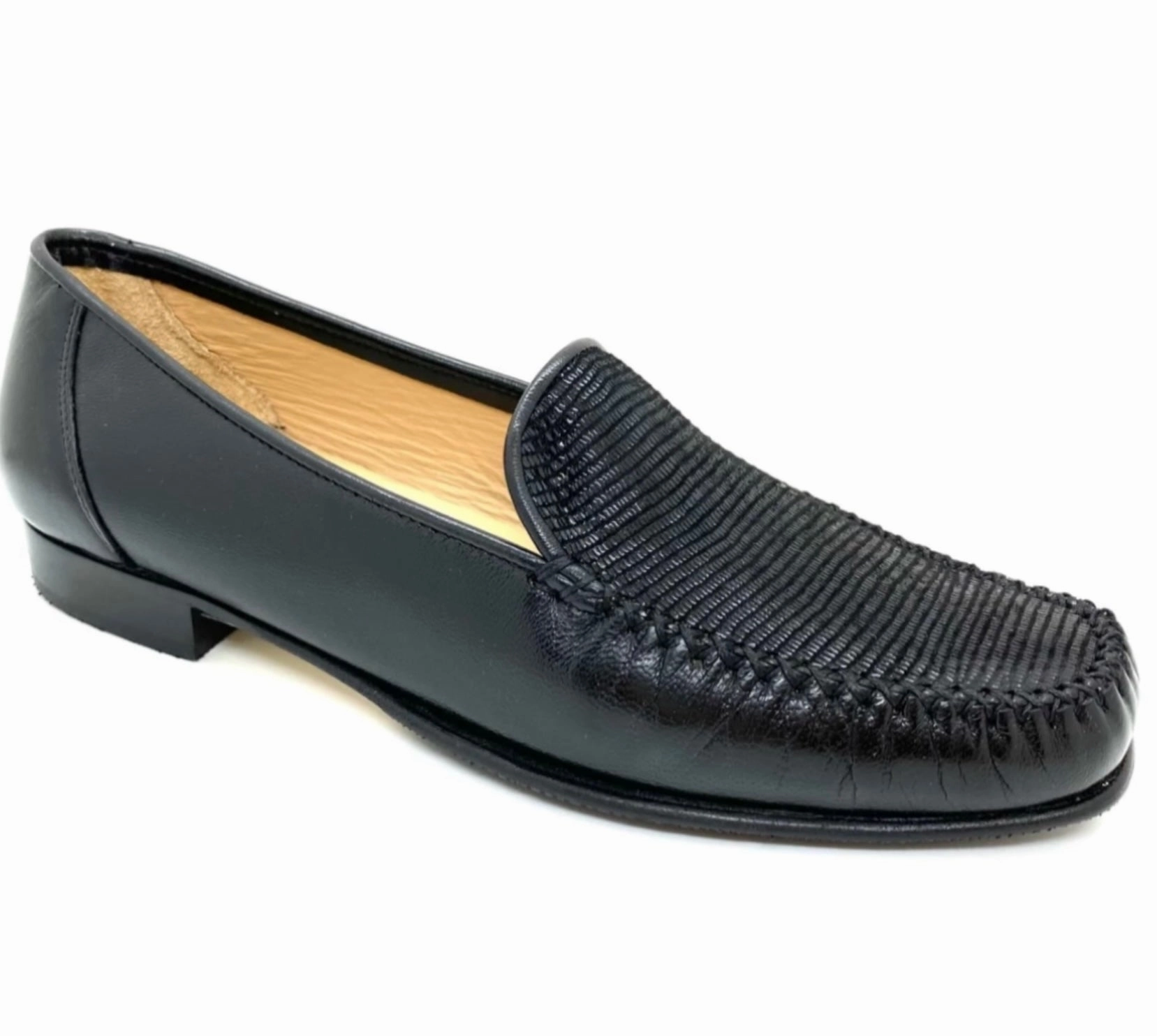 Madison Leather Low Heel Loafer Casual Loafers Leather