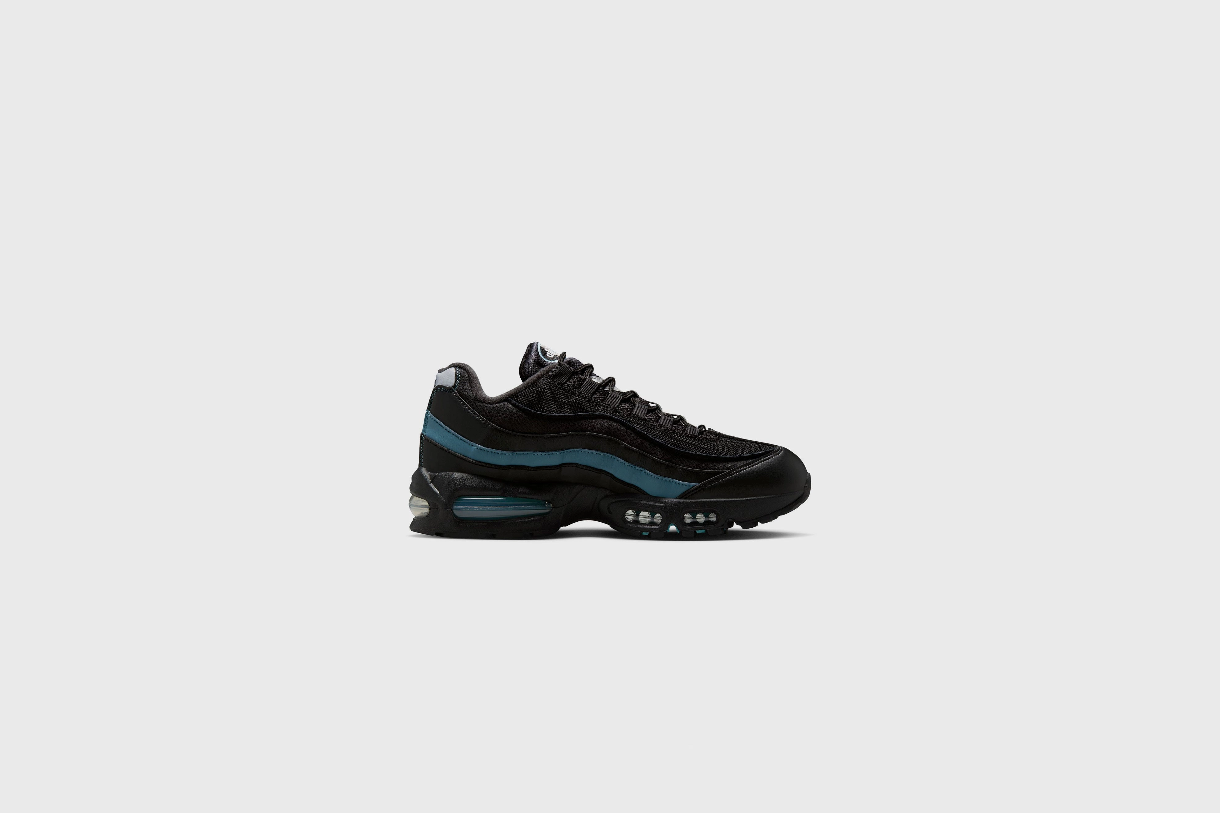 Asics Gel Rocket 7 Volleyball Shoes Nike Air Max 95 OG (Smokey Blue/Black-Black)