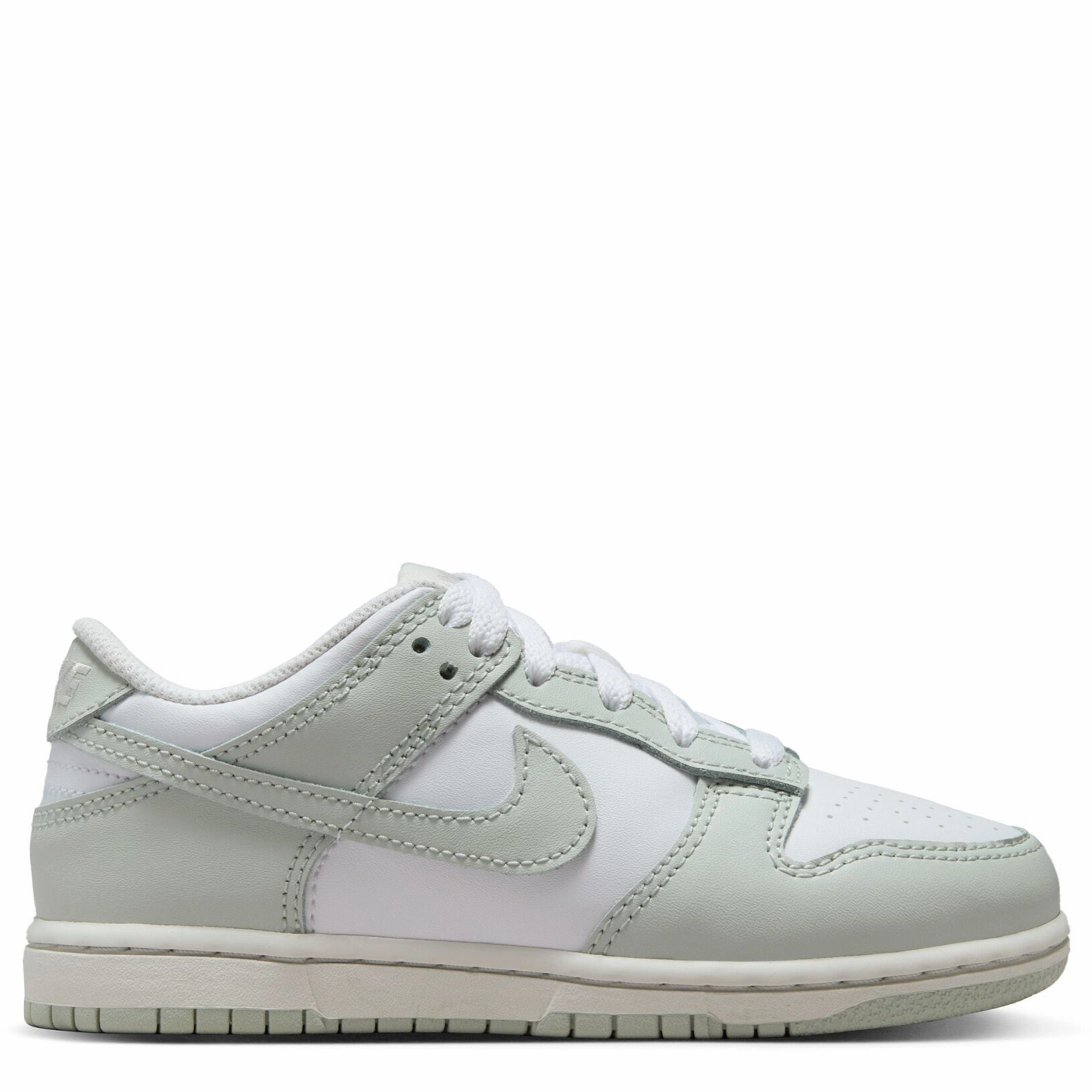 Dunk Low (Little Kid) Best Sneakers High Arches