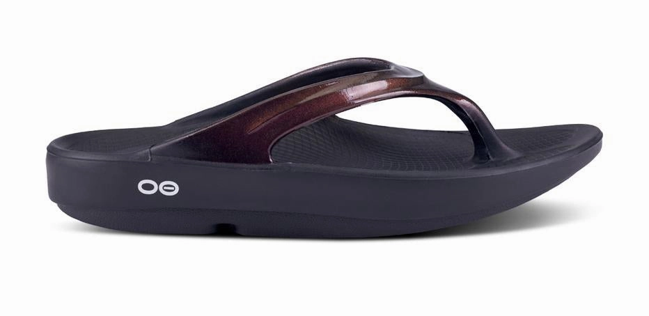 Oofos | OOlala Luxe Sandal | Women's | Cabernet Best 5k 10k Running Shoes