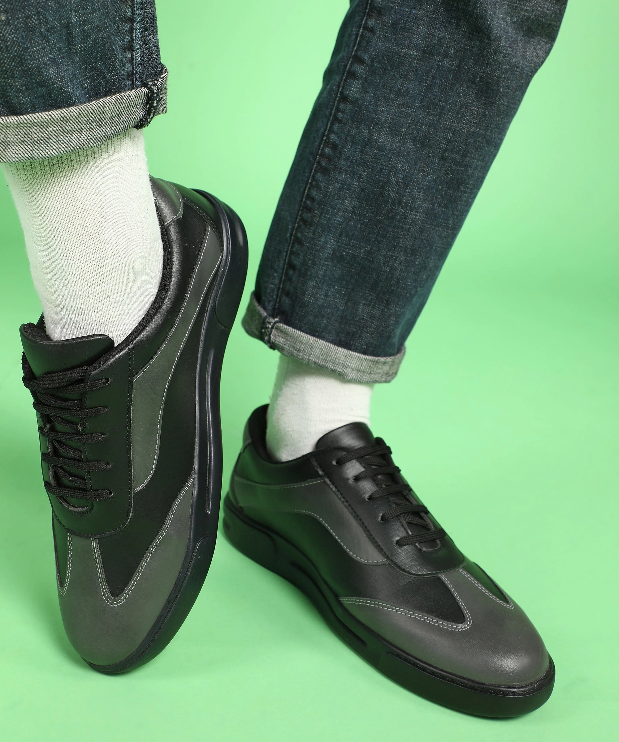 Paragon K1012G Men Casual Shoes | Stylish Walking Outdoor Shoes for Everyday Wear | Smart & Trendy Design  | Comfortable Cushioned Soles Black-Dark Grey Casual Shoes Older Ladies