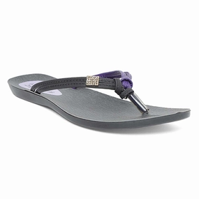 D Type Flip Flops Paragon PU7105L Women Sandals | Casual & Formal Sandals | Stylish, Comfortable & Durable | For Daily & Occasion Wear