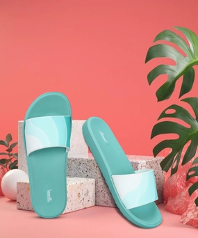 Paragon Women's Ice Green Sliders with Cushioned Sole for Everyday Use Flip Flops With A Heel Strap