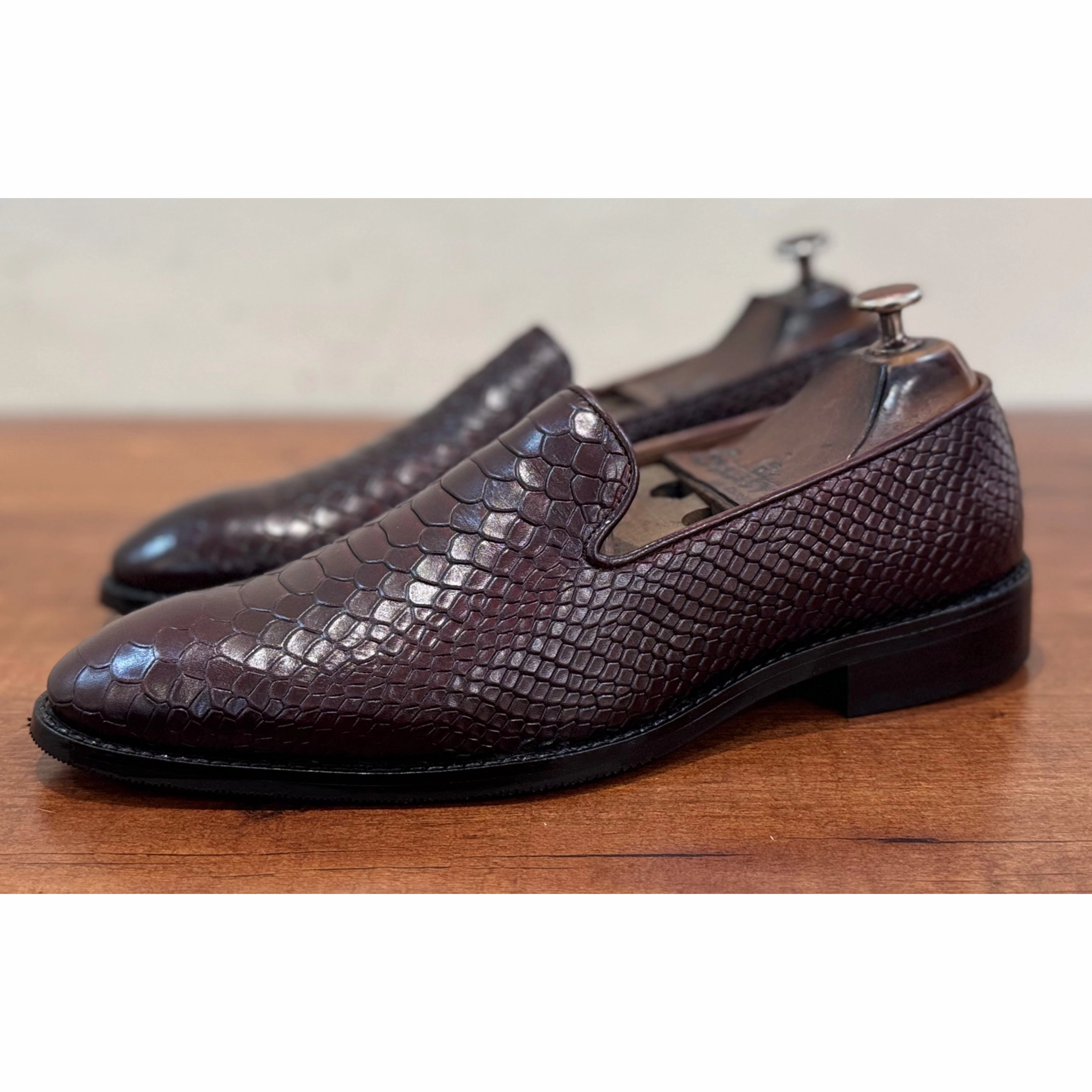 Python Embossed Loafers | Bordo Docker Loafers