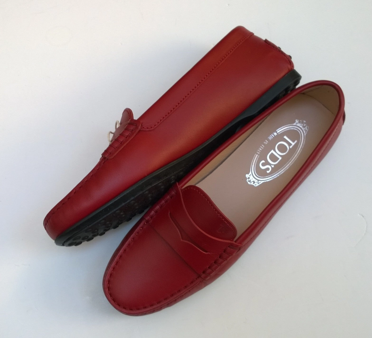 Tod's Gommino Rubber Dots Loafers in True Red Leather Flats Rainbow Loafers