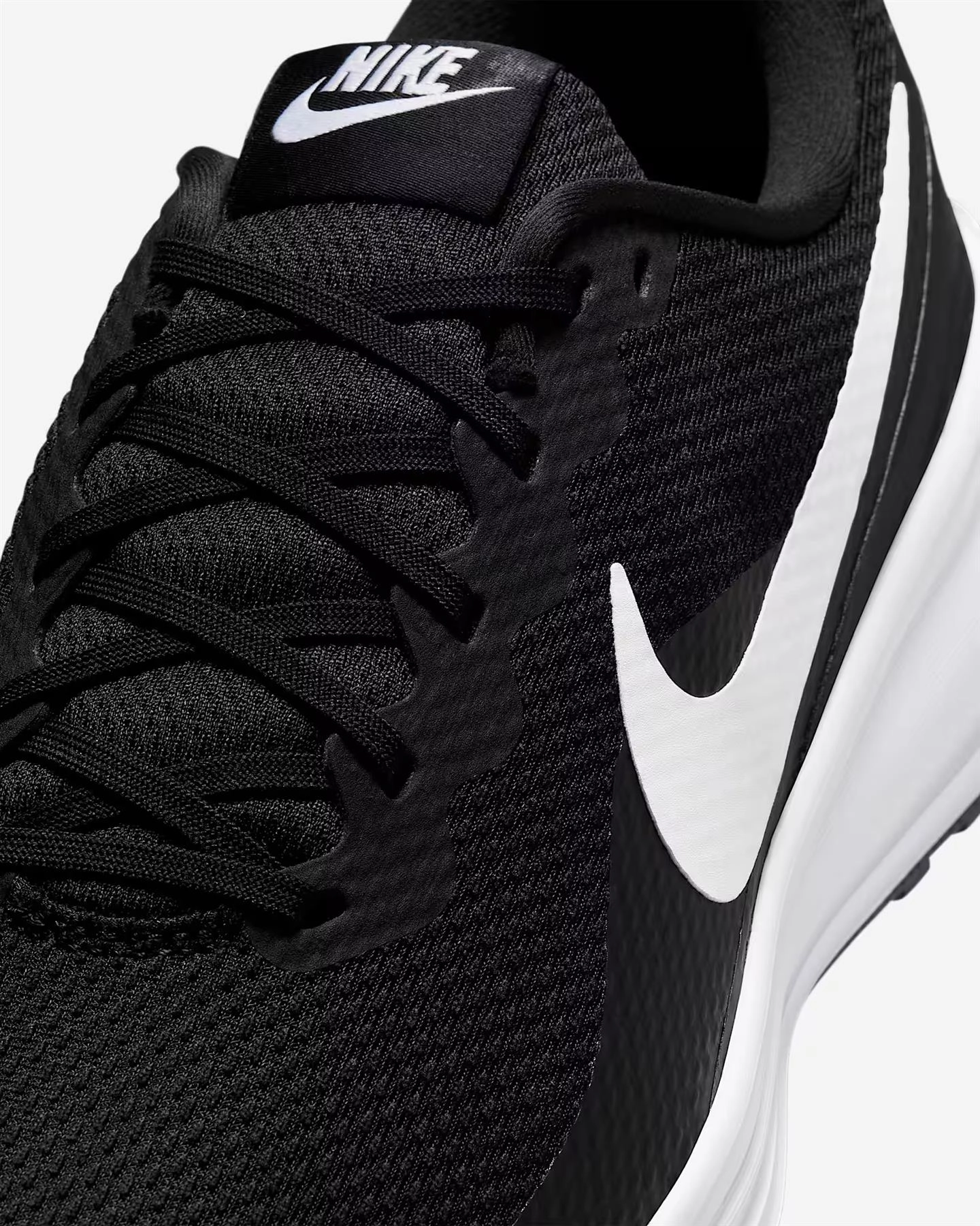 Best Trail Running Shoes Men's Wide Fit Nike HQ1996-001 Revolution 8 Running Sneakers