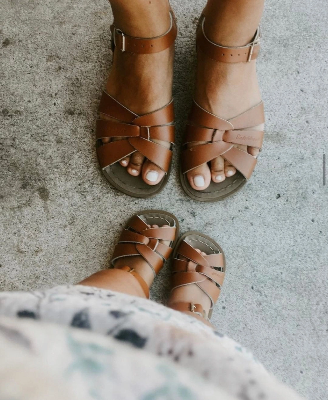 Toddler Size 4 - The Original Salt Water Shoe - Tan Sandals Antigua Reviews