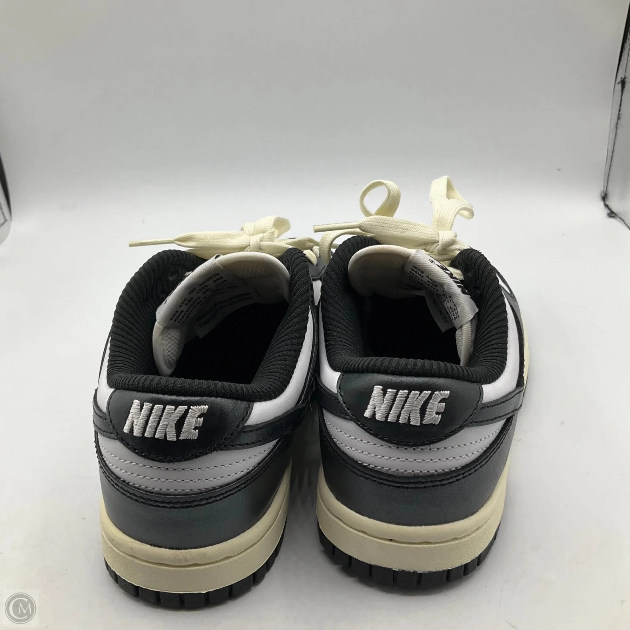 Shoes Sneakers By Nike In Black & White, Size: 6 Asics Weightlifting Shoe